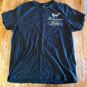 Old Navy “Bronco Ford / One Wild Horse” Graphic Tee — Men’s Large — Vintage Styl